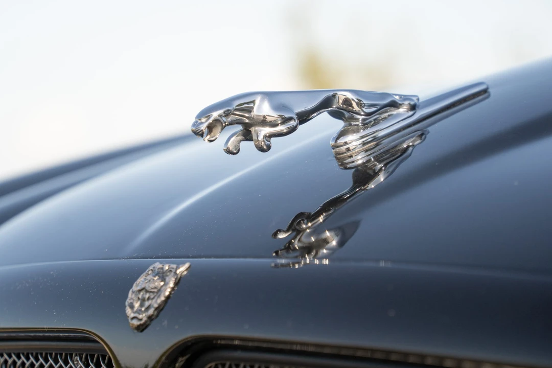 1998 Jaguar X308 XJR - Image 29 of 31