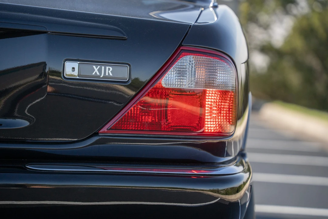 1998 Jaguar X308 XJR - Image 19 of 31