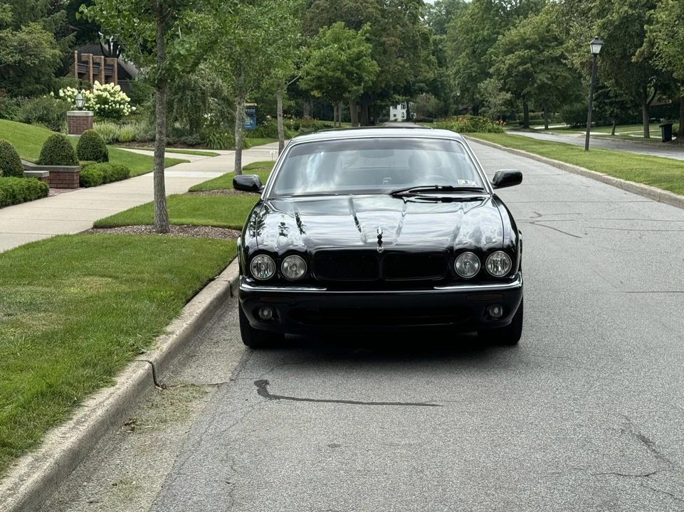 1998 Jaguar X308 XJR - Image 4 of 31