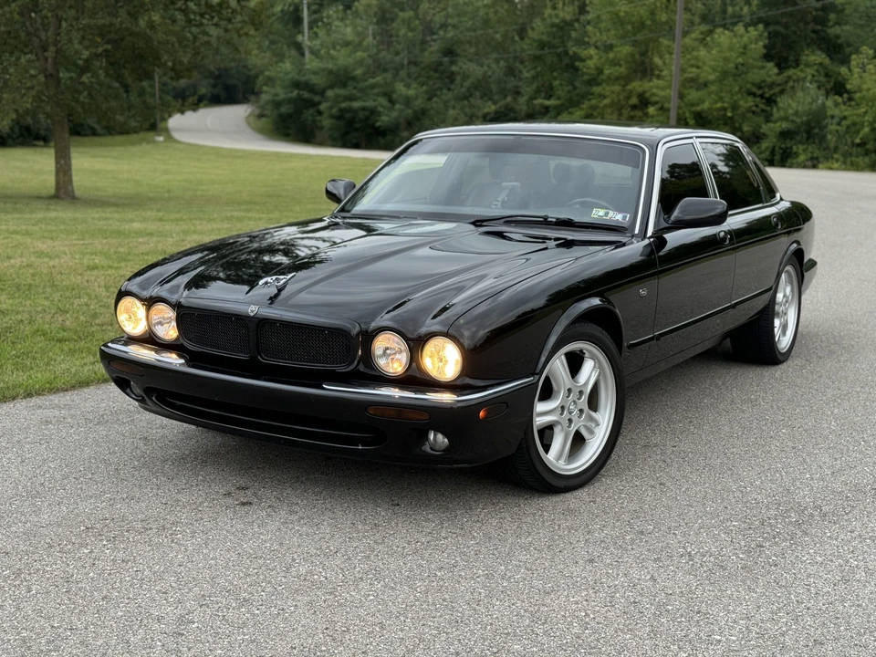 1998 Jaguar X308 XJR - Image 5 of 31