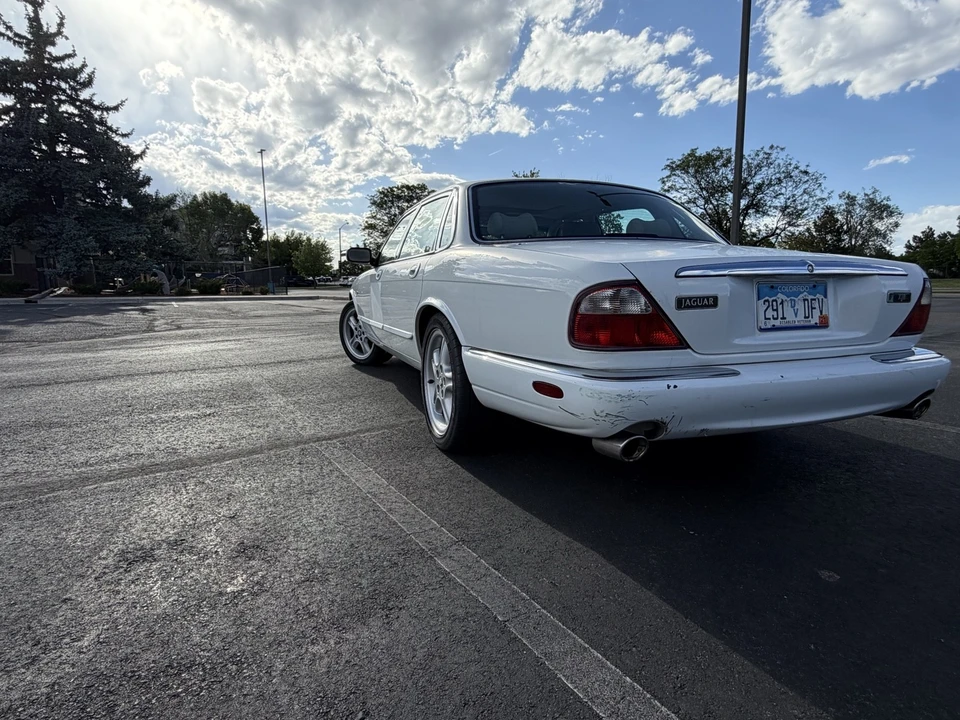 1998 Jaguar X308 XJR - Image 16 of 31