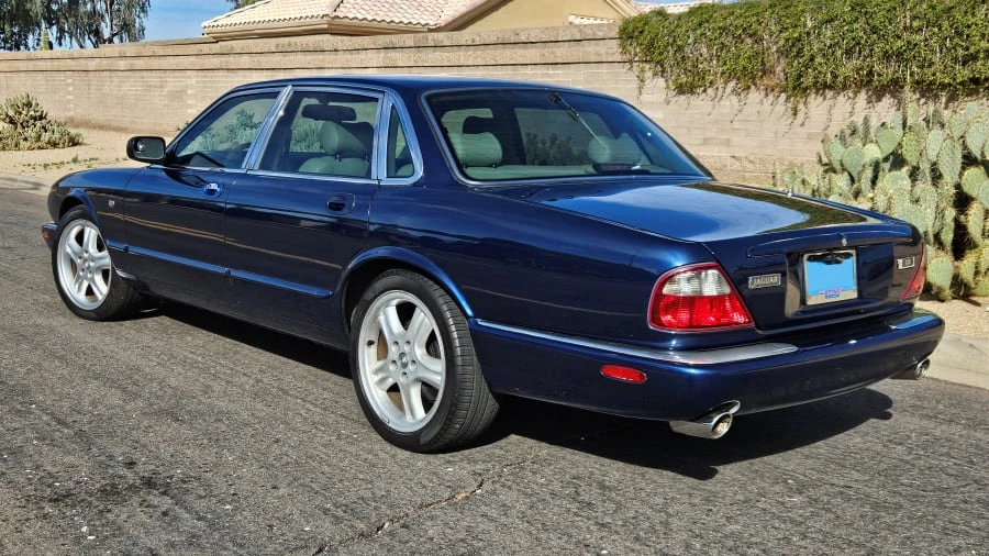 1998 Jaguar X308 XJR - Image 3 of 22