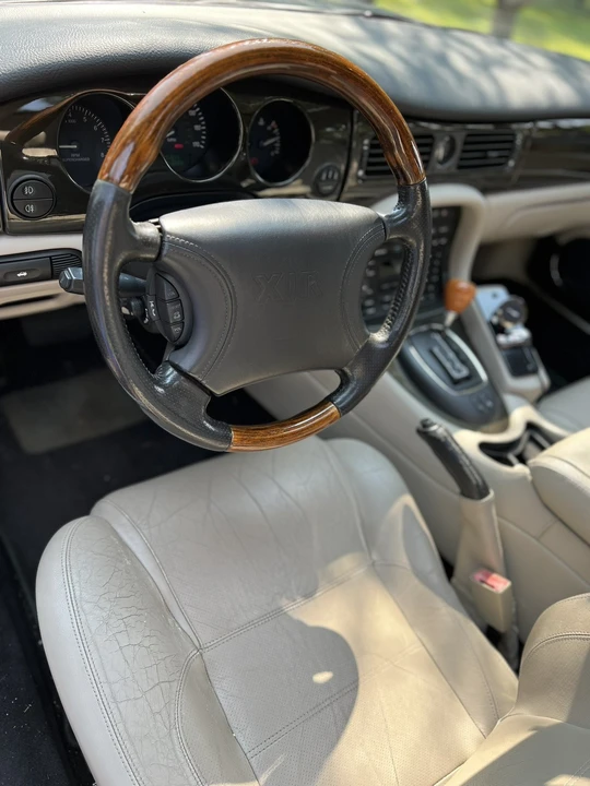 1998 Jaguar X308 XJR - Image 26 of 31