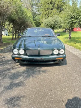1998 Jaguar XJR