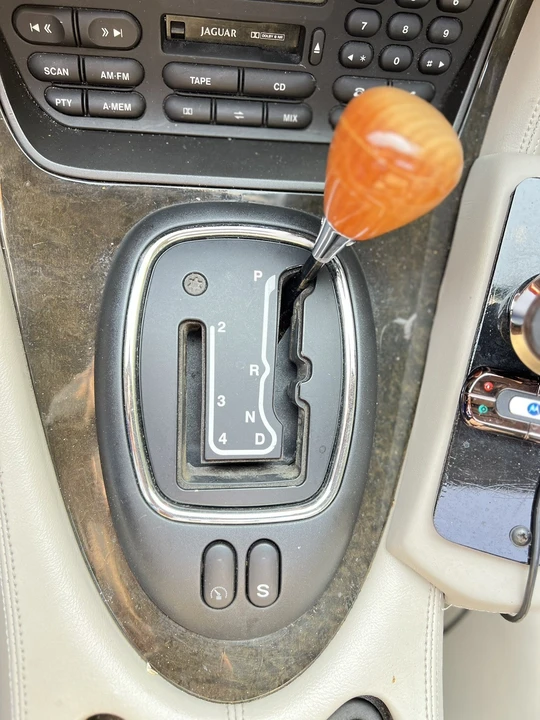 1998 Jaguar X308 XJR - Image 27 of 31