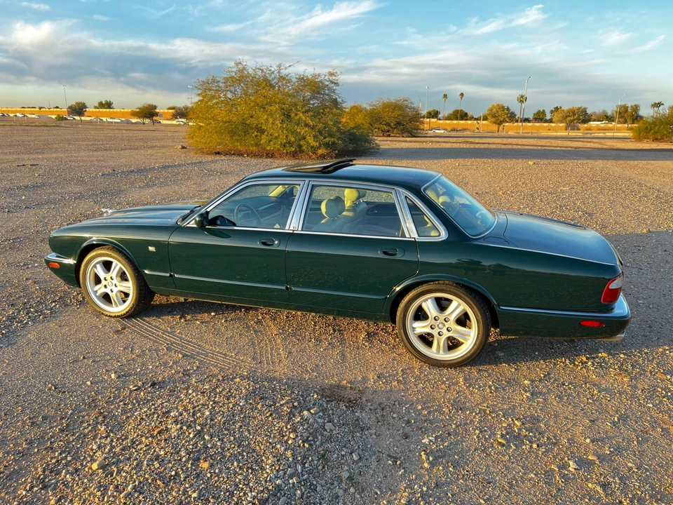 1998 Jaguar X308 XJR - Image 14 of 31