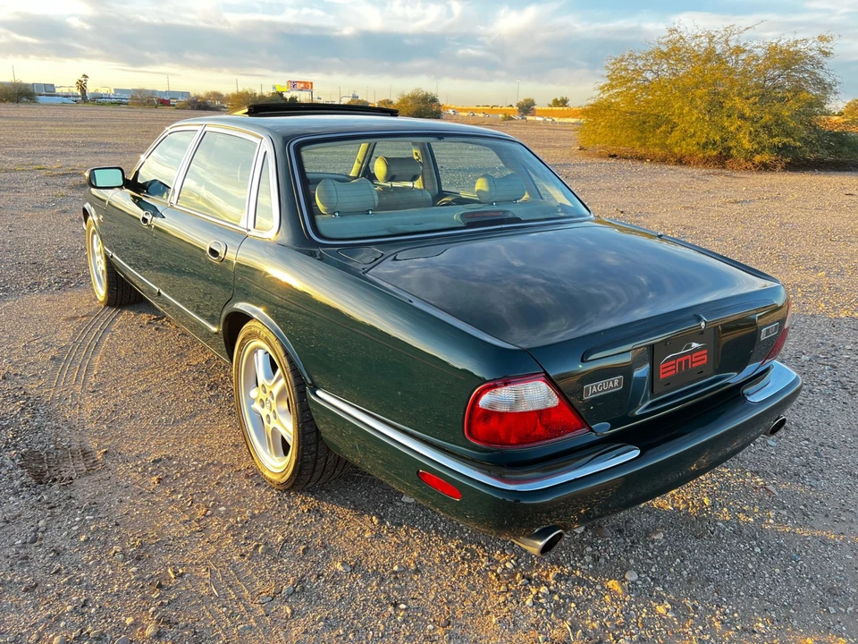 1998 Jaguar X308 XJR - Image 19 of 31