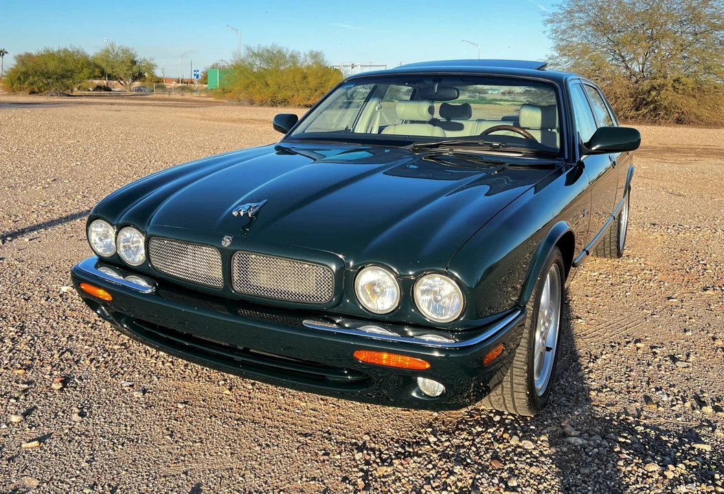 1998 Jaguar X308 XJR - Image 3 of 31