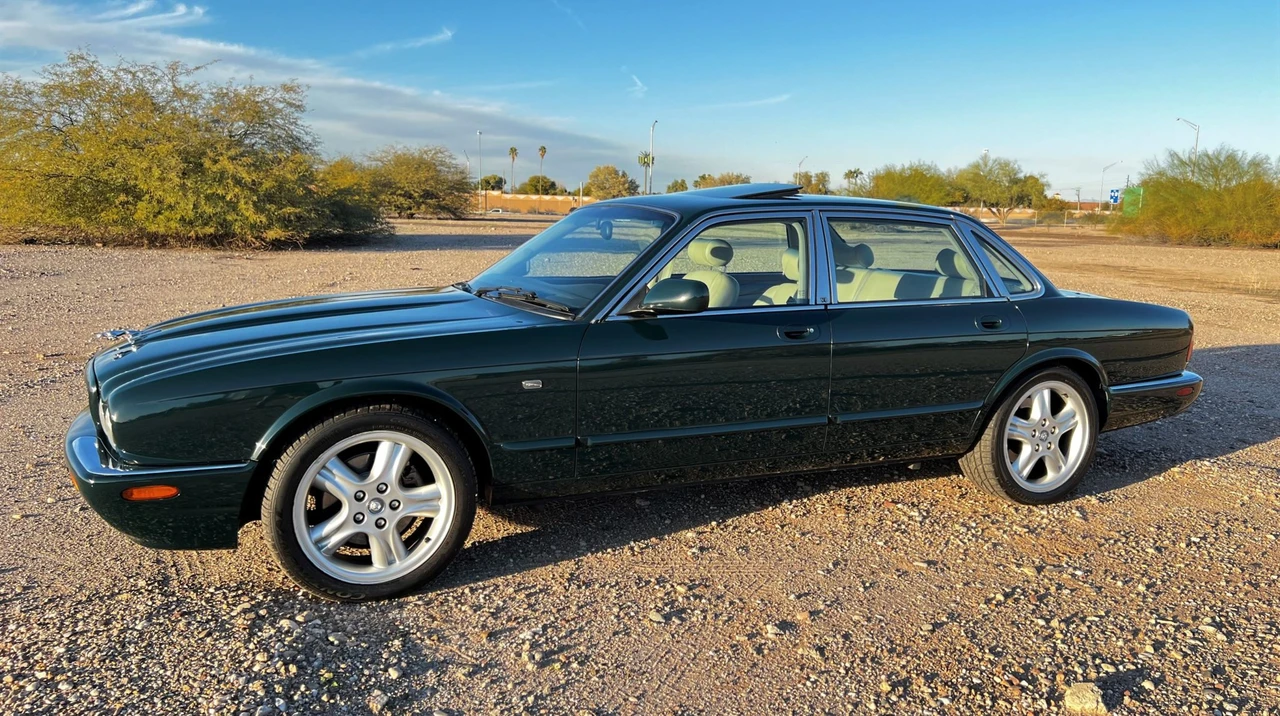 1998 Jaguar X308 XJR - Image 7 of 31