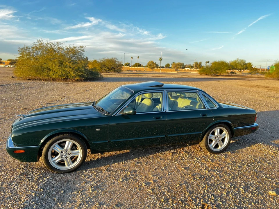 1998 Jaguar X308 XJR - Image 9 of 31