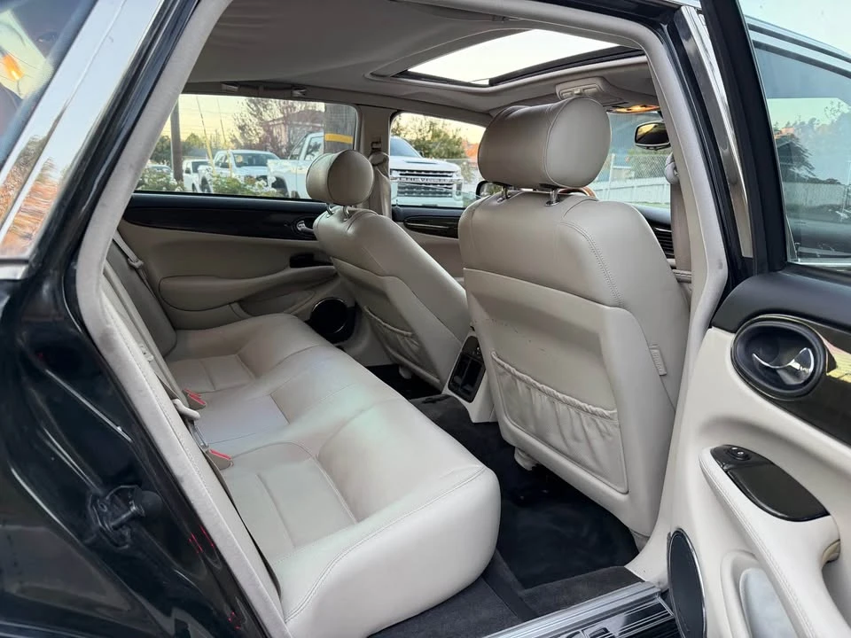 1998 Jaguar X308 XJR - Image 9 of 17