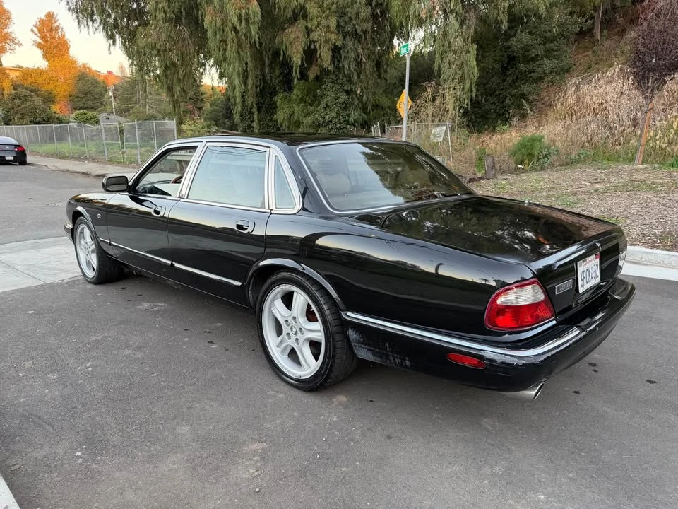 1998 Jaguar X308 XJR - Image 2 of 17