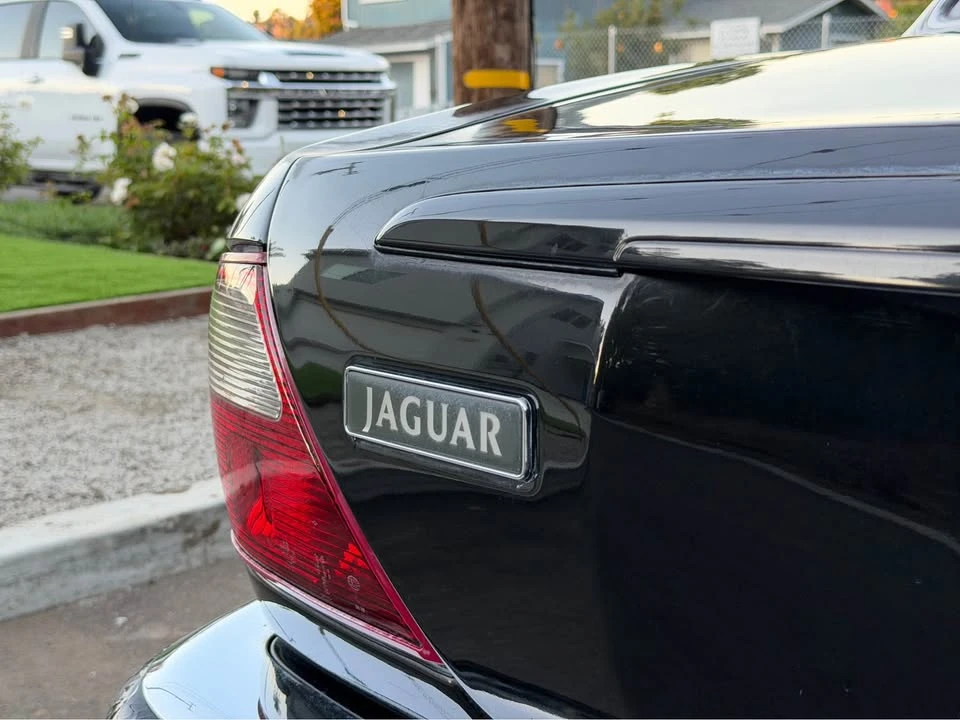 1998 Jaguar X308 XJR - Image 5 of 17