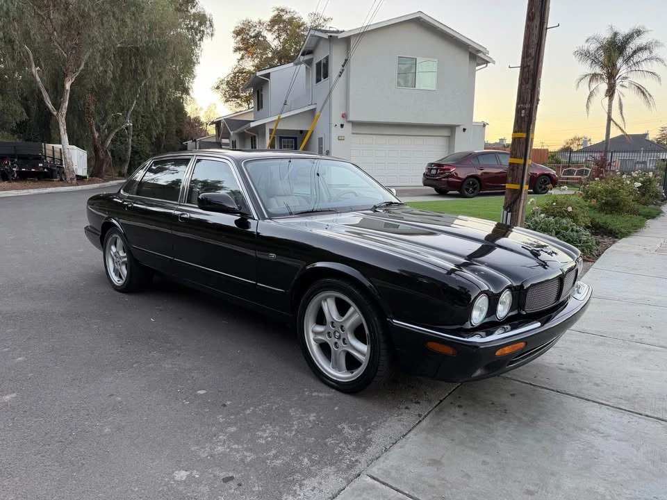 1998 Jaguar X308 XJR - Image 4 of 17