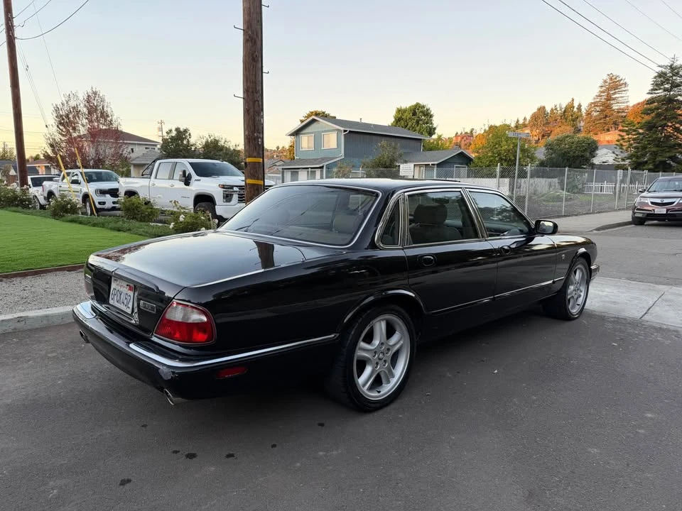 1998 Jaguar X308 XJR - Image 3 of 17