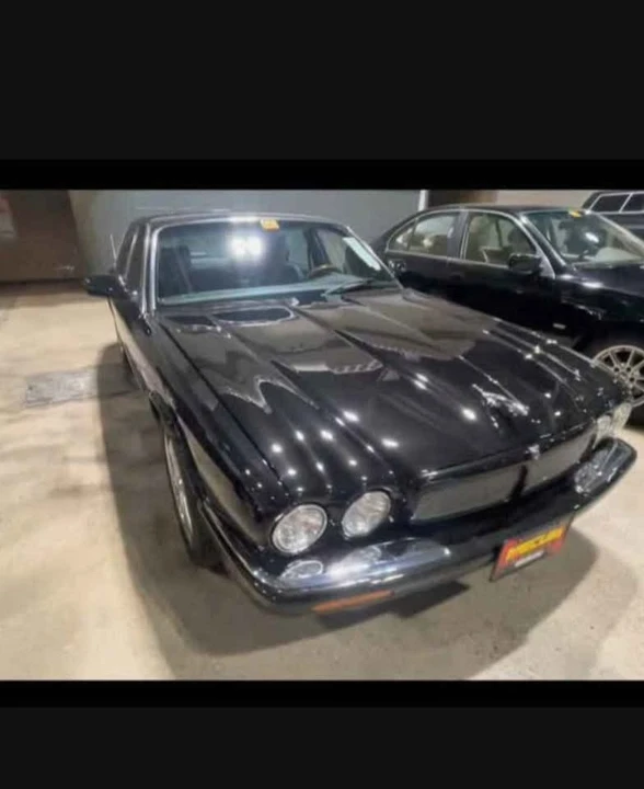 1998 Jaguar X308 XJR - Image 2 of 8