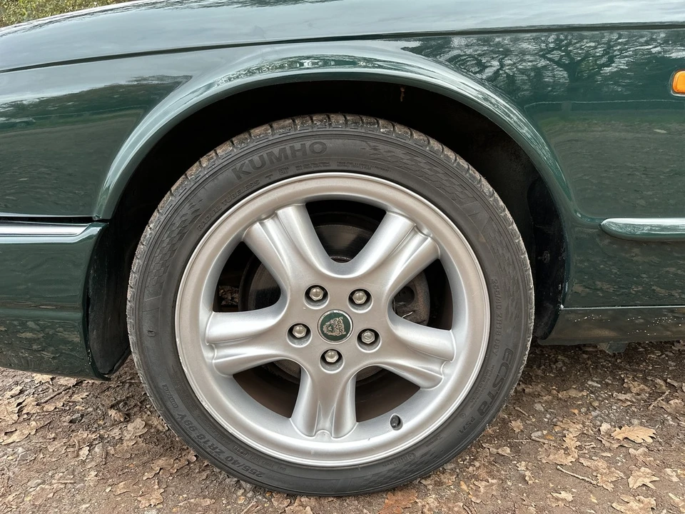 1998 Jaguar X308 XJR - Image 17 of 30
