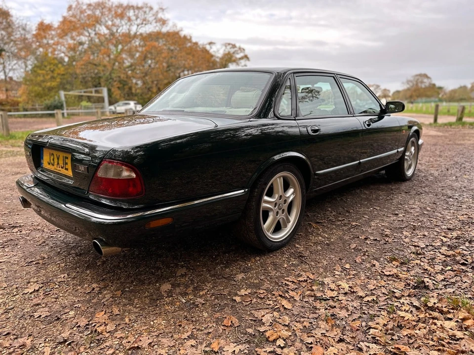 1998 Jaguar X308 XJR - Image 12 of 30