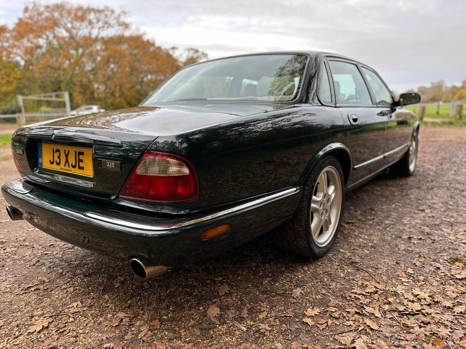 1998 Jaguar X308 XJR - Image 11 of 30