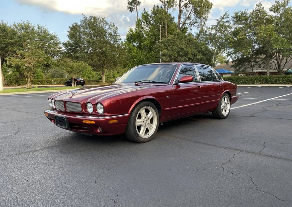 1998 Jaguar XJS - Image 12 of 13