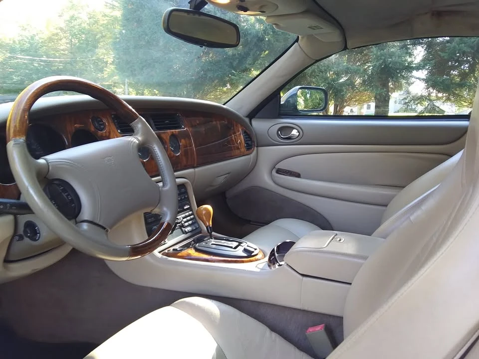 1998 Jaguar X100 XK8 - Image 3 of 7