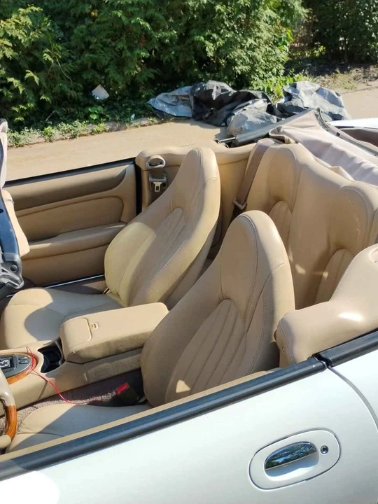 1998 Jaguar X100 XK8 - Image 6 of 9