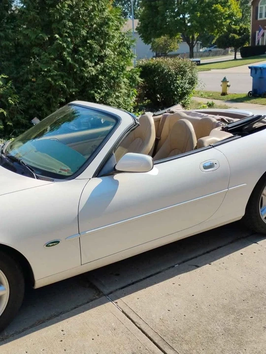 1998 Jaguar X100 XK8 - Image 4 of 9