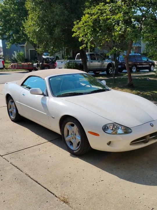 1998 Jaguar X100 XK8 - Image 3 of 9