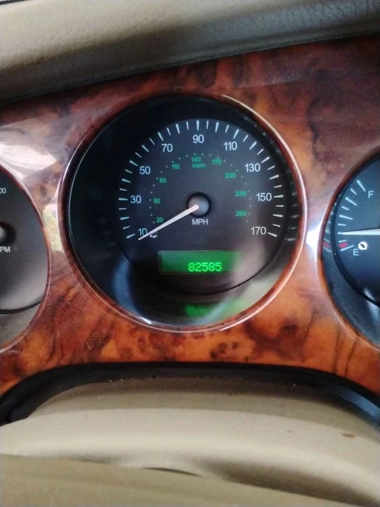 1998 Jaguar X100 XK8 - Image 9 of 9