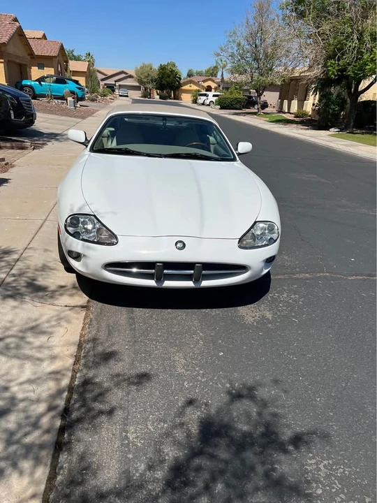1998 Jaguar X100 XK8 - Image 9 of 13