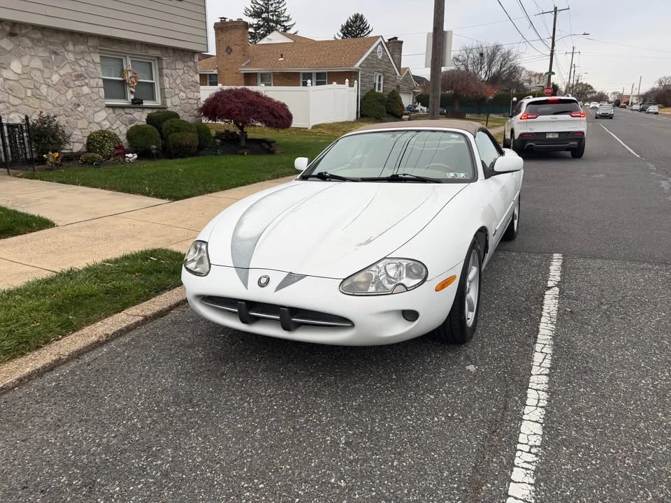 1998 Jaguar X100 XK8 - Image 2 of 8