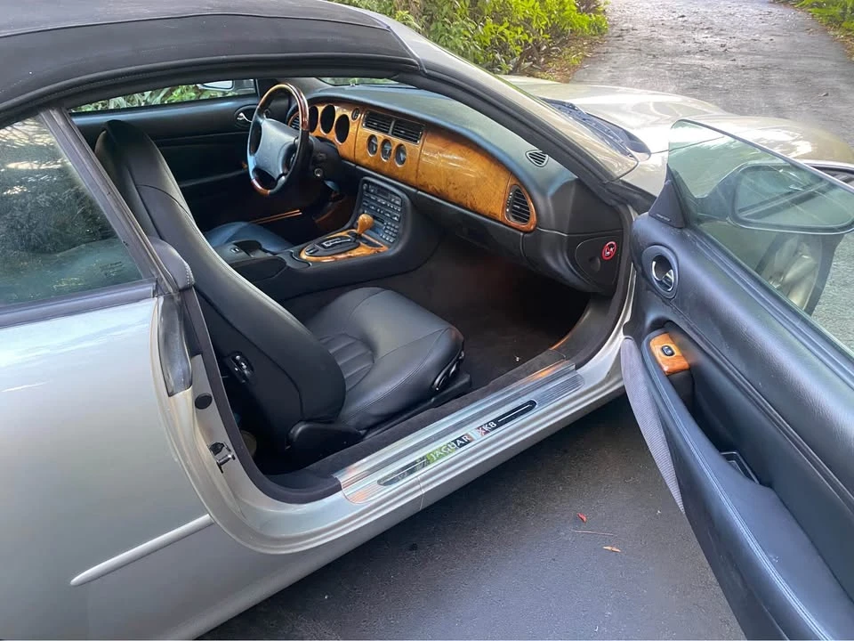 1998 Jaguar X100 XK8 - Image 7 of 11