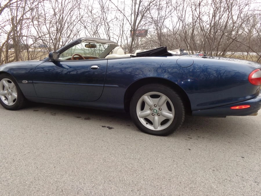 1998 Jaguar X100 XK8 - Image 2 of 3