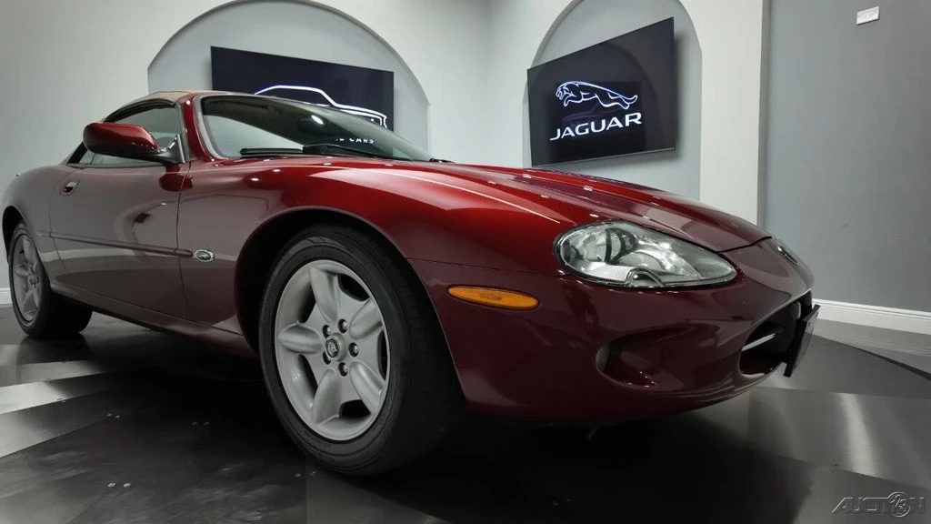 1998 Jaguar X100 XK8 - Image 12 of 21