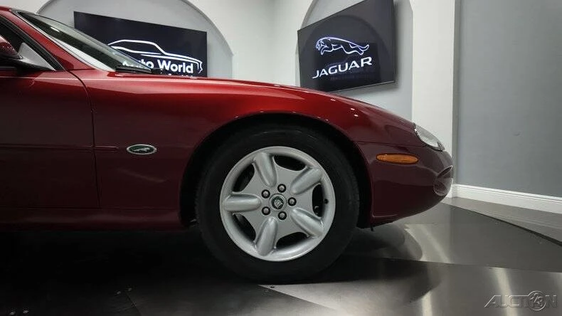 1998 Jaguar X100 XK8 - Image 13 of 21