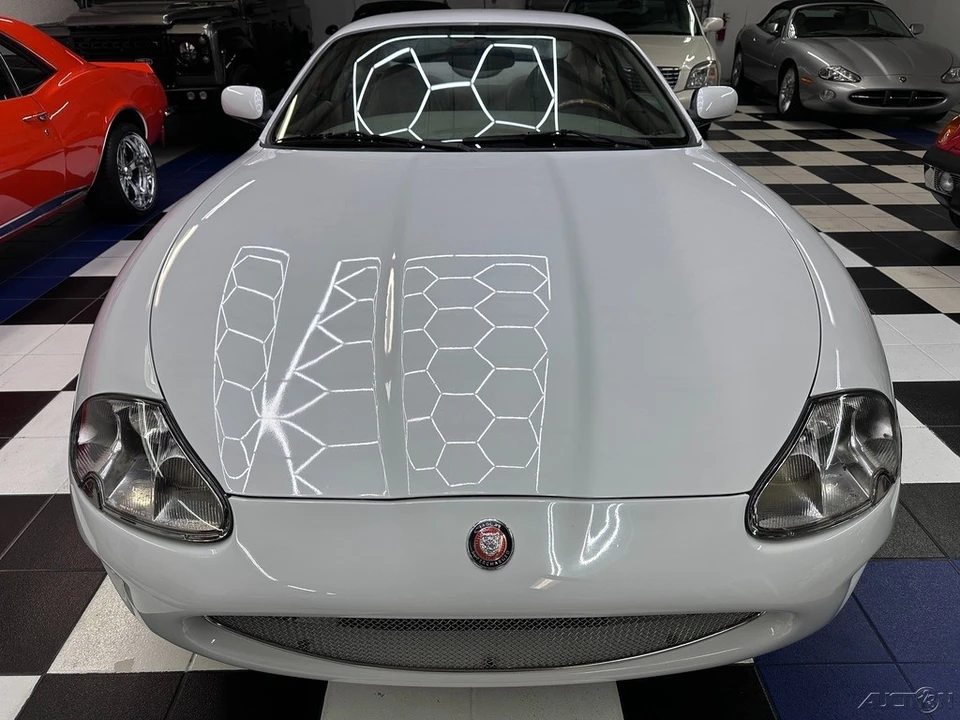 1998 Jaguar X100 XK8 - Image 8 of 21