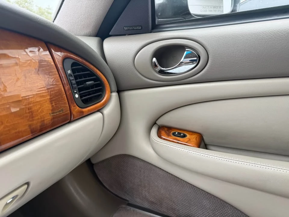 1998 Jaguar X100 XK8 - Image 7 of 11