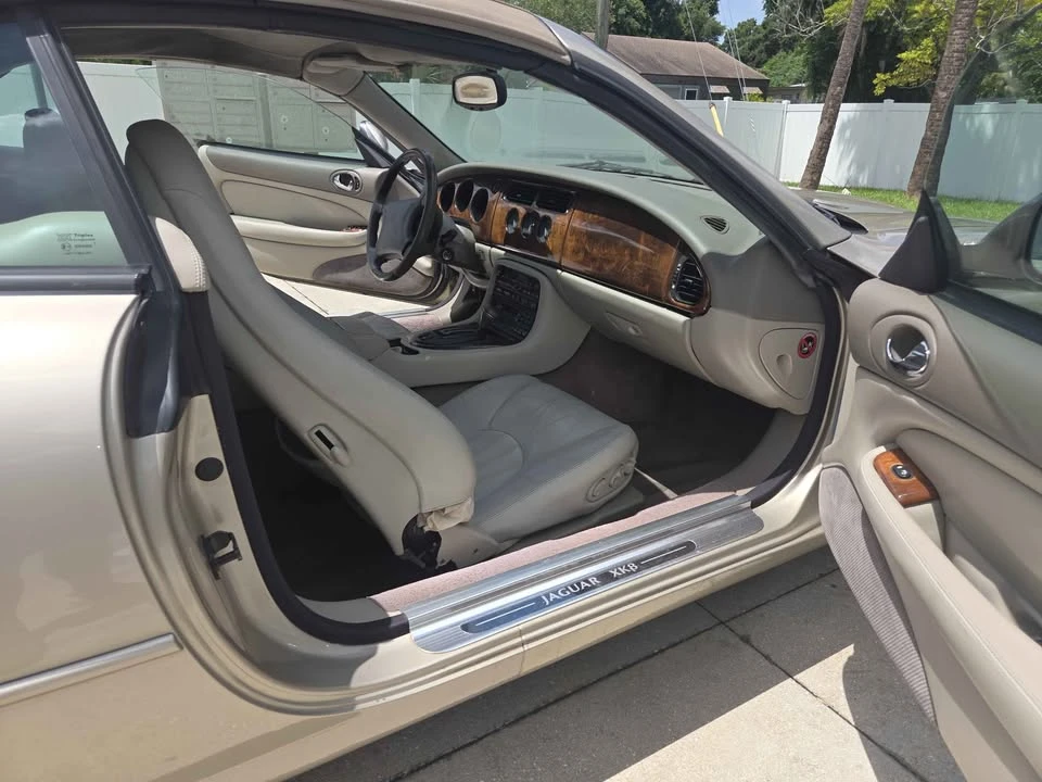 1998 Jaguar X100 XK8 - Image 10 of 15