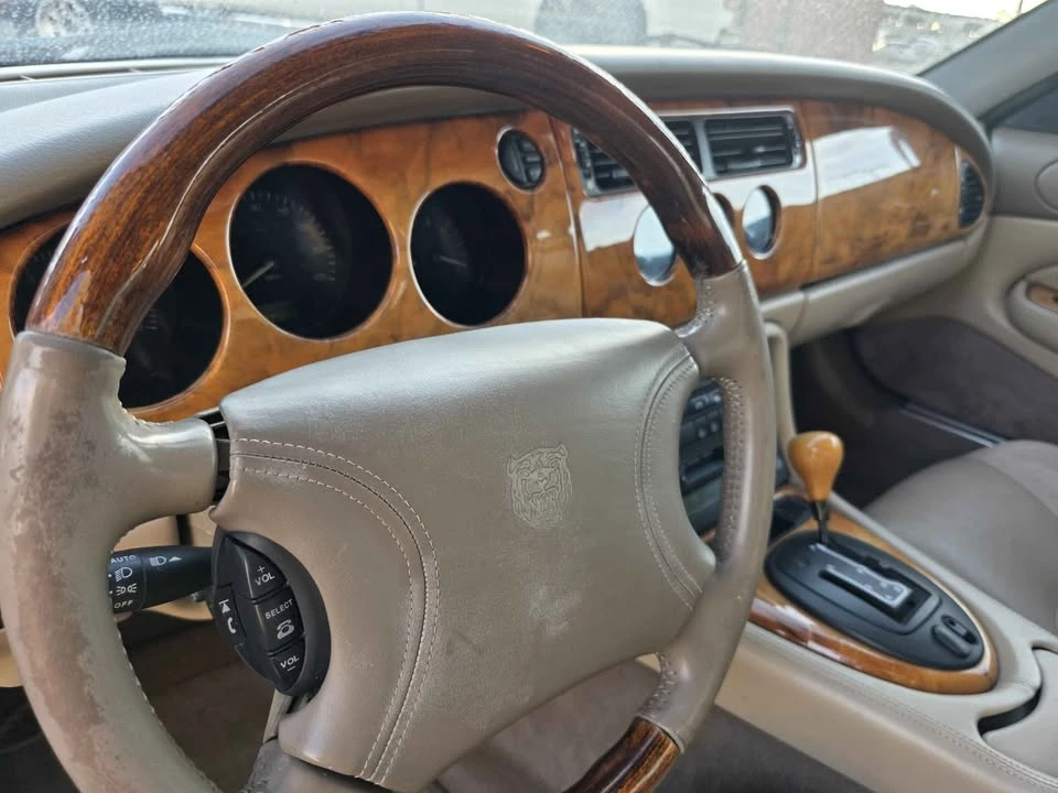 1998 Jaguar X100 XK8 - Image 4 of 5