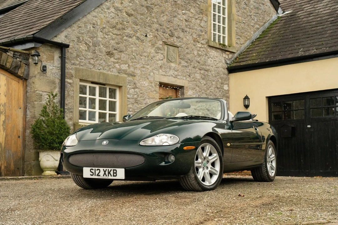1998 Jaguar X100 XK8 - Image 14 of 30