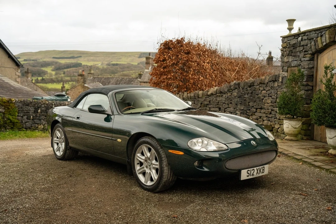 1998 Jaguar X100 XK8 - Image 27 of 30