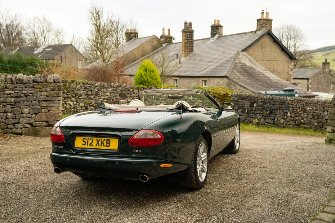 1998 Jaguar X100 XK8 - Image 22 of 30