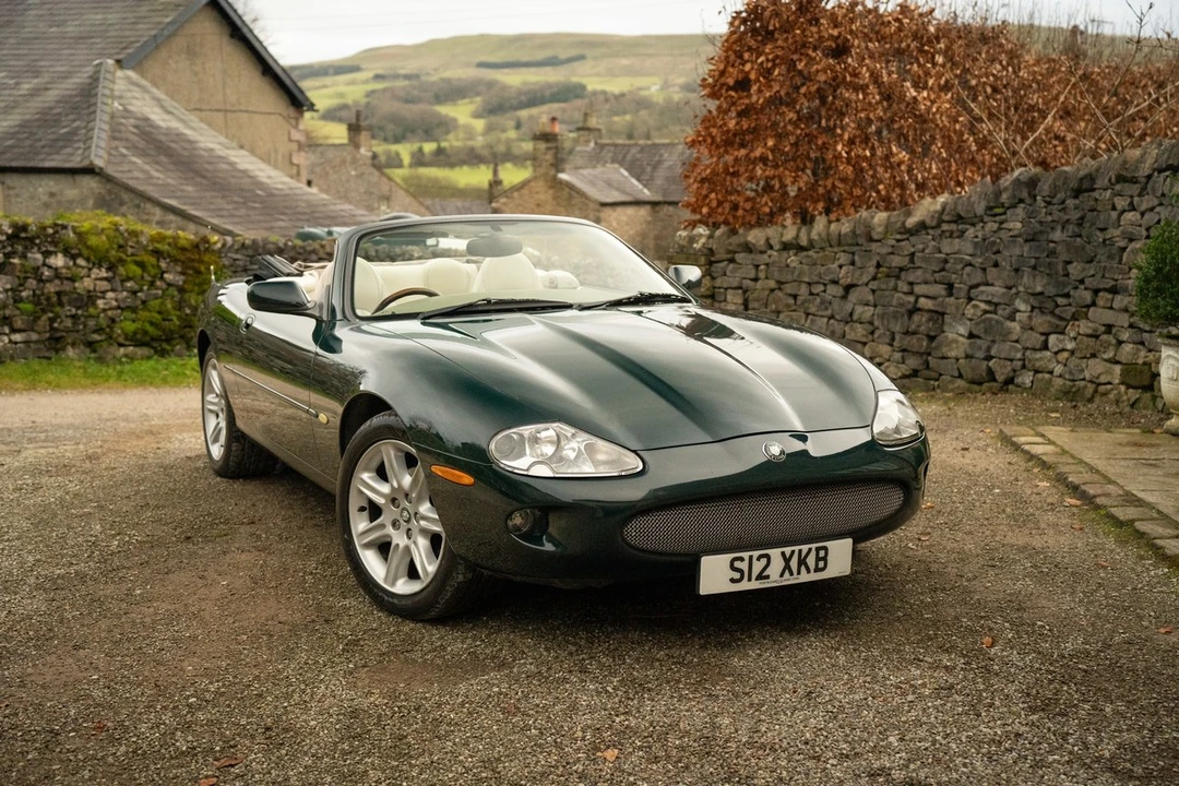 1998 Jaguar X100 XK8 - Image 6 of 30