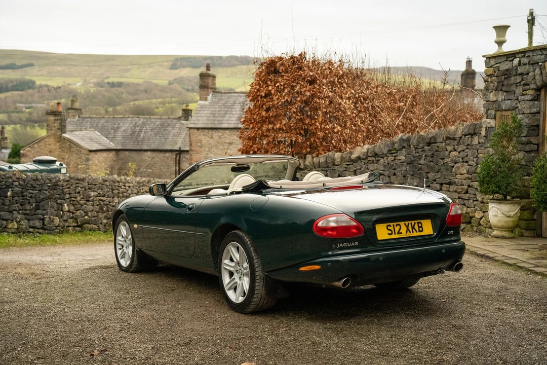 1998 Jaguar X100 XK8 - Image 18 of 30