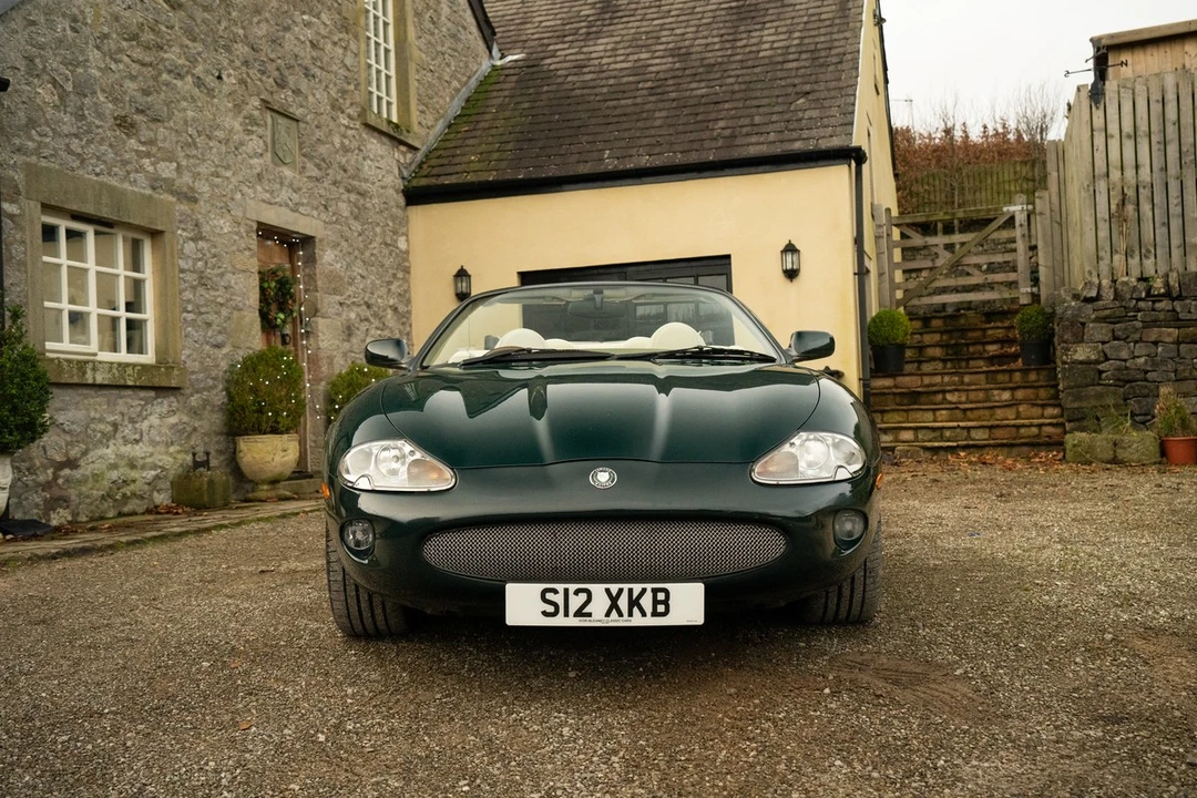 1998 Jaguar X100 XK8 - Image 10 of 30