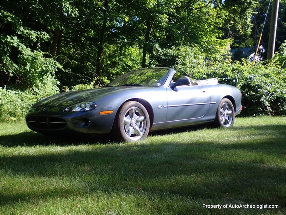 1998 Jaguar X100 XK8 - Image 9 of 24