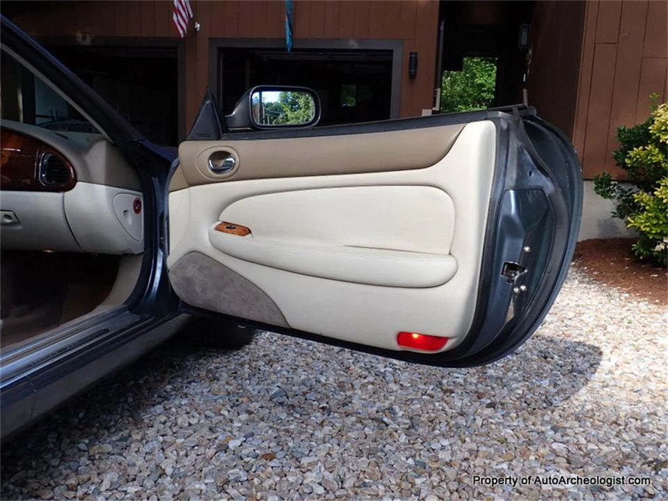 1998 Jaguar X100 XK8 - Image 15 of 24