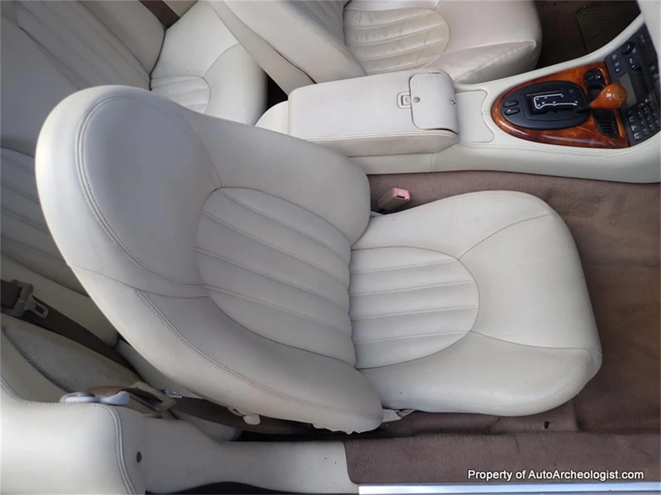 1998 Jaguar X100 XK8 - Image 17 of 24