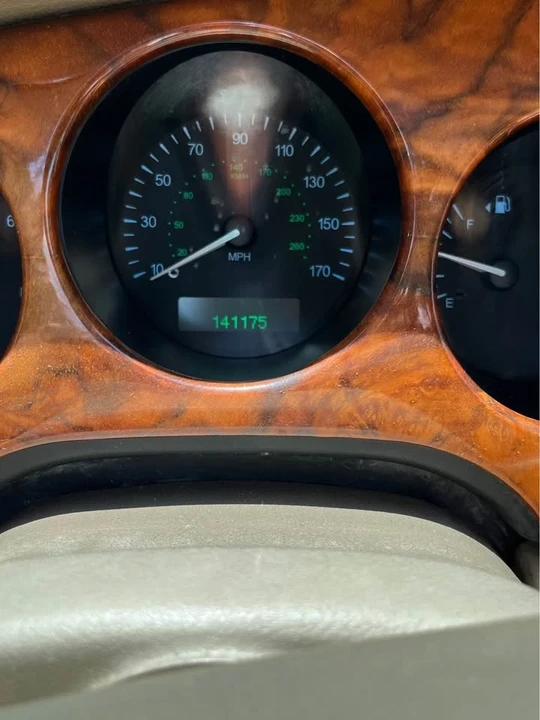 1998 Jaguar X100 XK8 - Image 3 of 10
