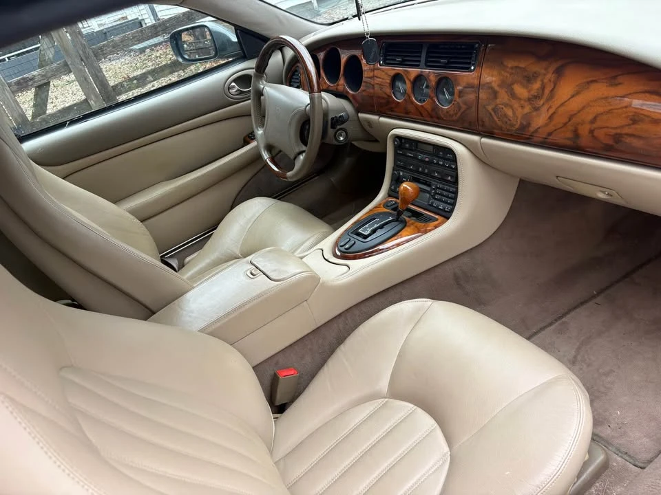 1998 Jaguar X100 XK8 - Image 3 of 7